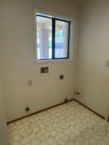 $315,000 | 2010 Lazare Path, Redding, CA 96001