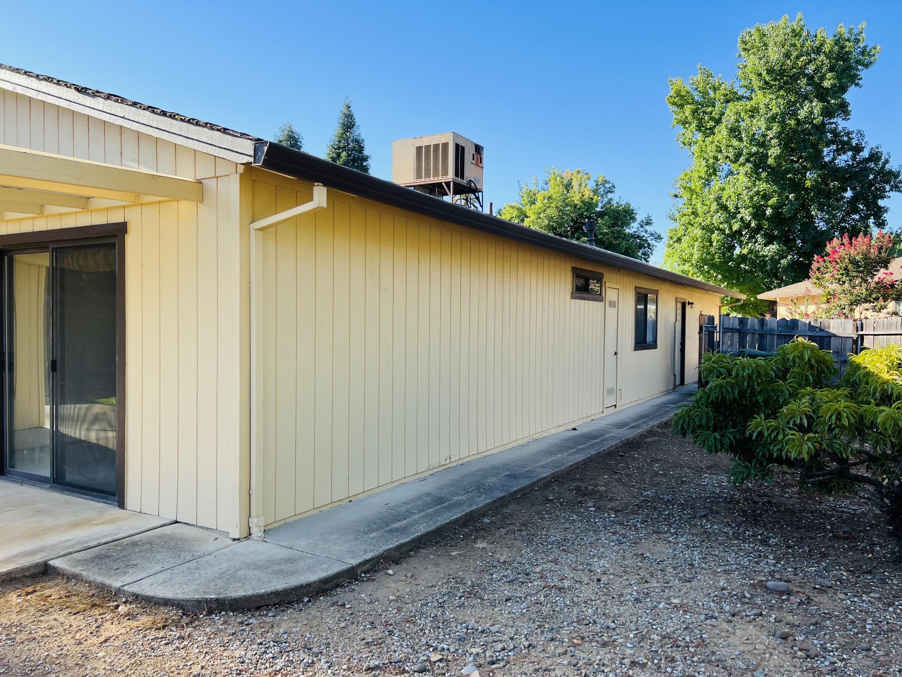 2010 Lazare Path Redding, CA 96001 - Photo 25 of 25 a view of a house with backyard