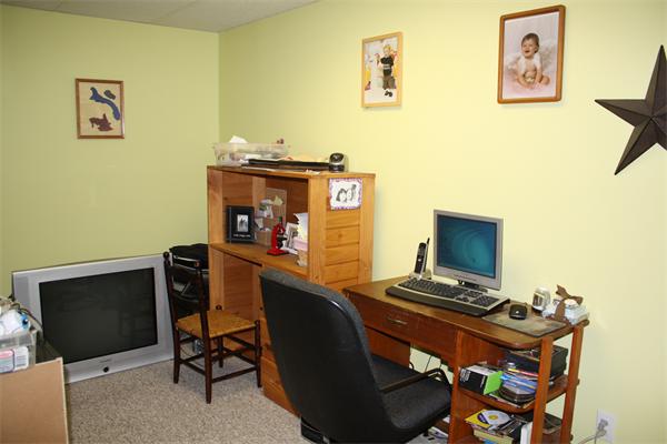126 Gray Road Templeton, MA 01468 - Photo 21 of 25 Gallery Image 21