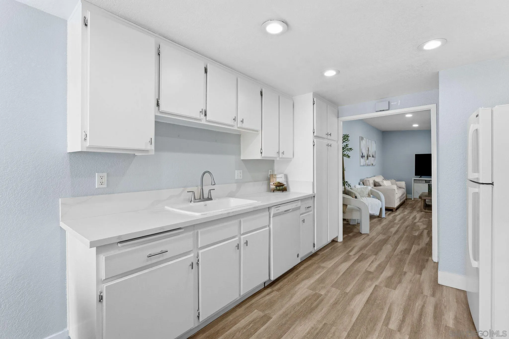 2508 Dorm Way Spring Valley, CA 91977 - Photo 6 of 31