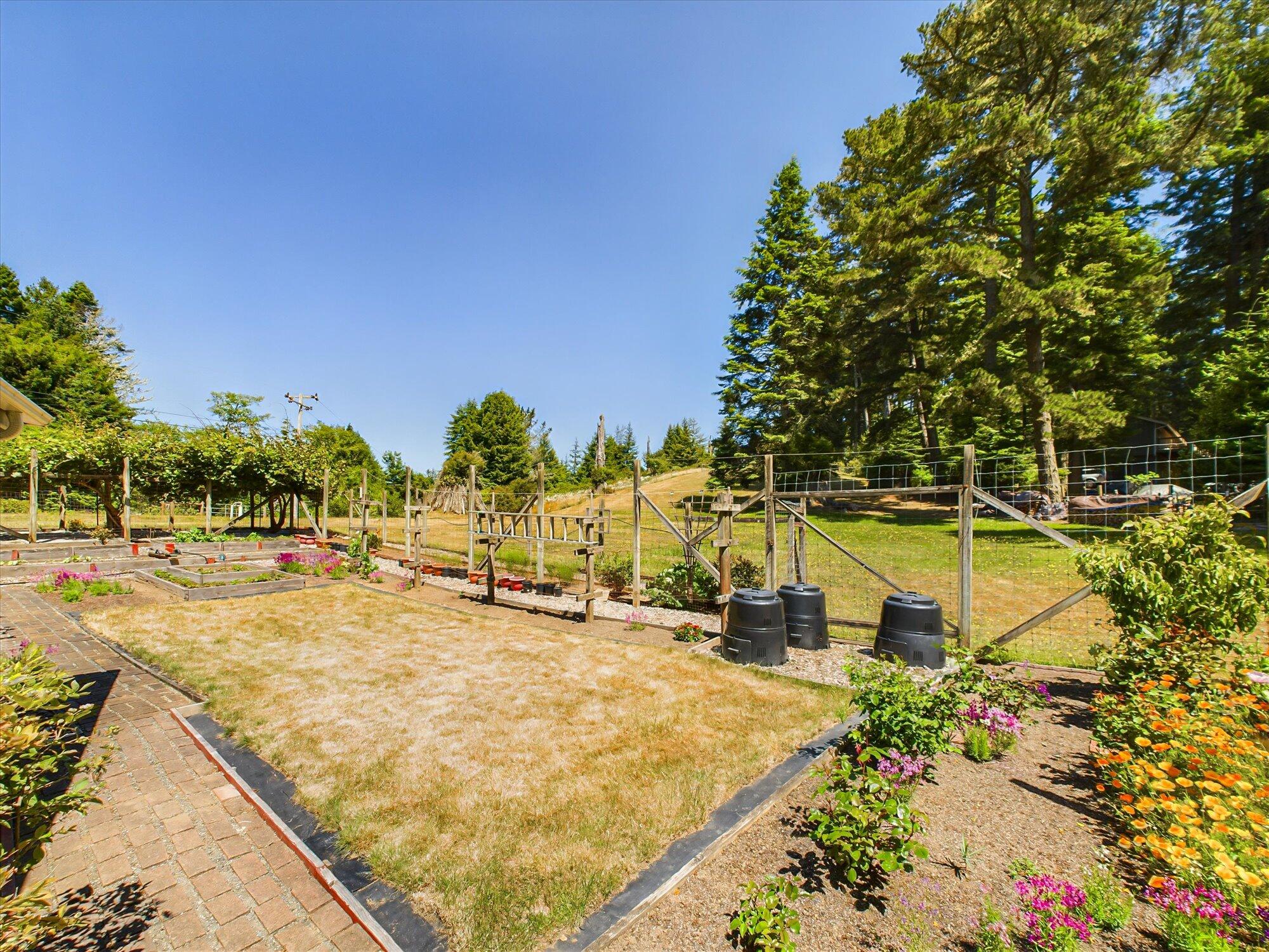 1172 Butte Road Eureka, CA 95503 - Photo 59 of 67