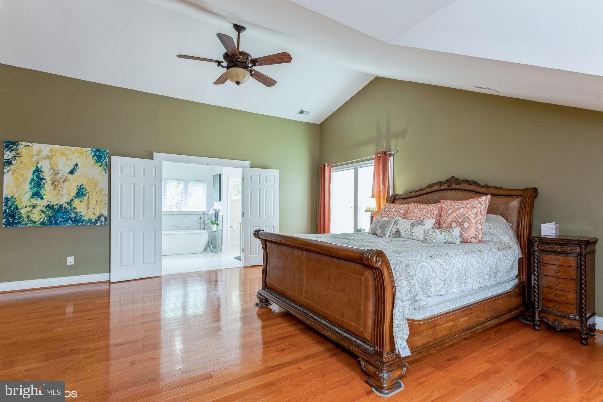 1762 Castle Rock Road Frederick, MD 21701 - Photo 22 of 39 Beautiful Primary Bedroom