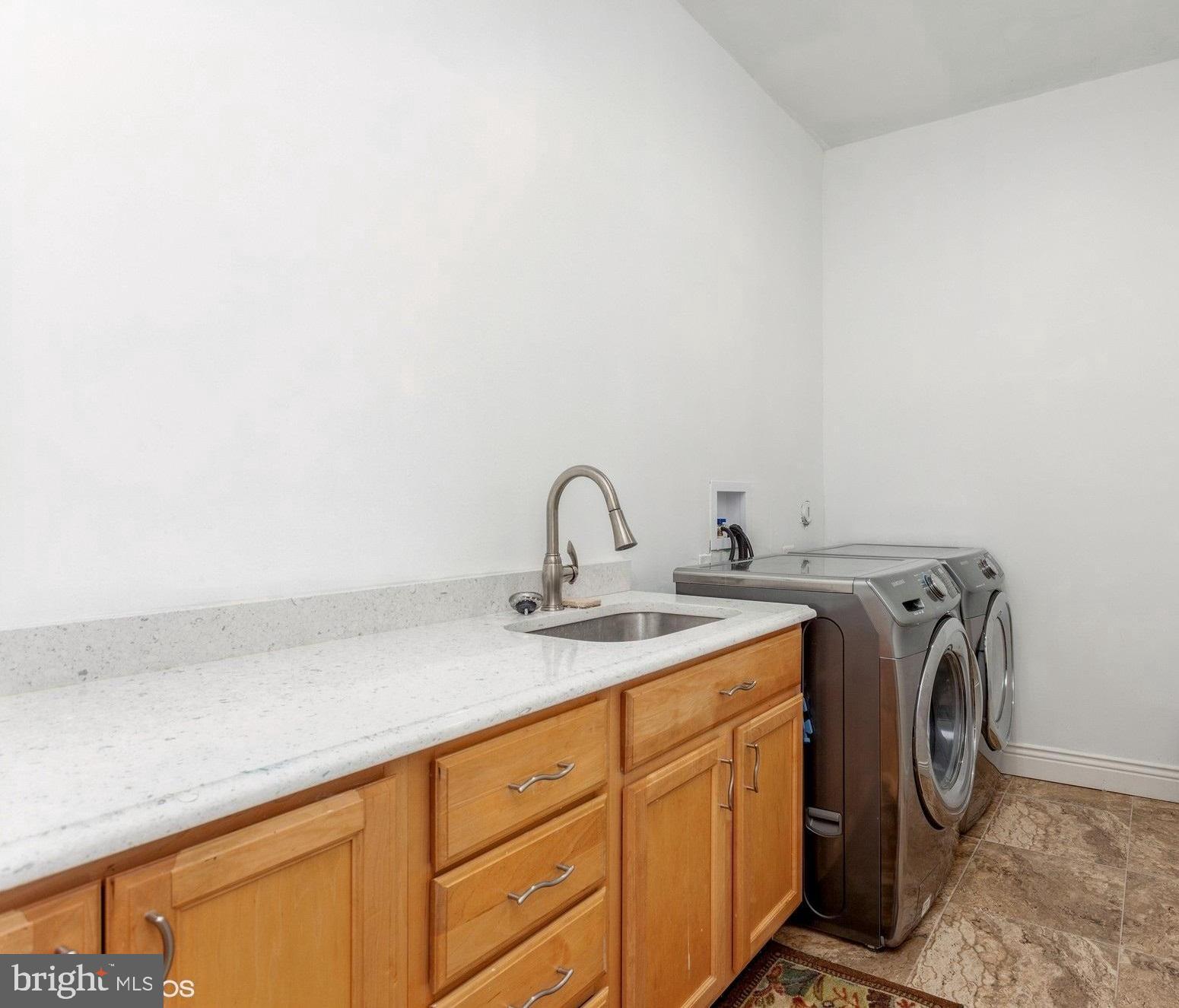 1762 Castle Rock Road Frederick, MD 21701 - Photo 33 of 39 Oversized Laundry-Mud room off garage