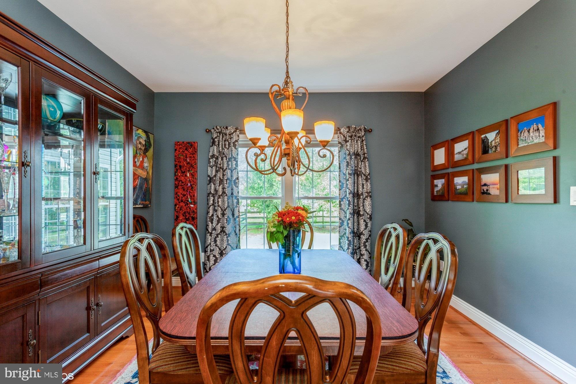 1762 Castle Rock Road Frederick, MD 21701 - Photo 8 of 39 Dining Room