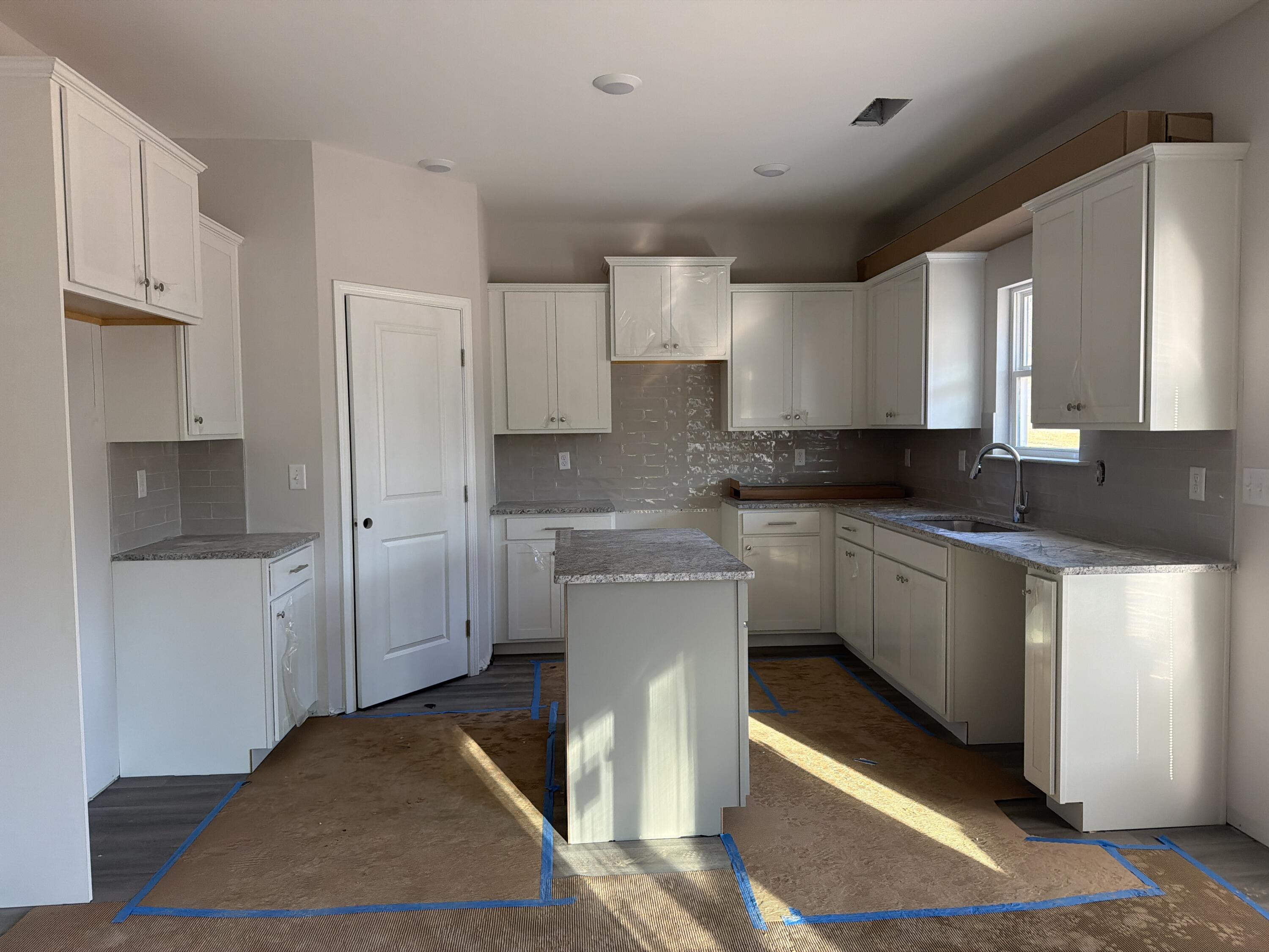 1405 Elias Street Thomson, GA 30824 - Photo 22 of 39 image