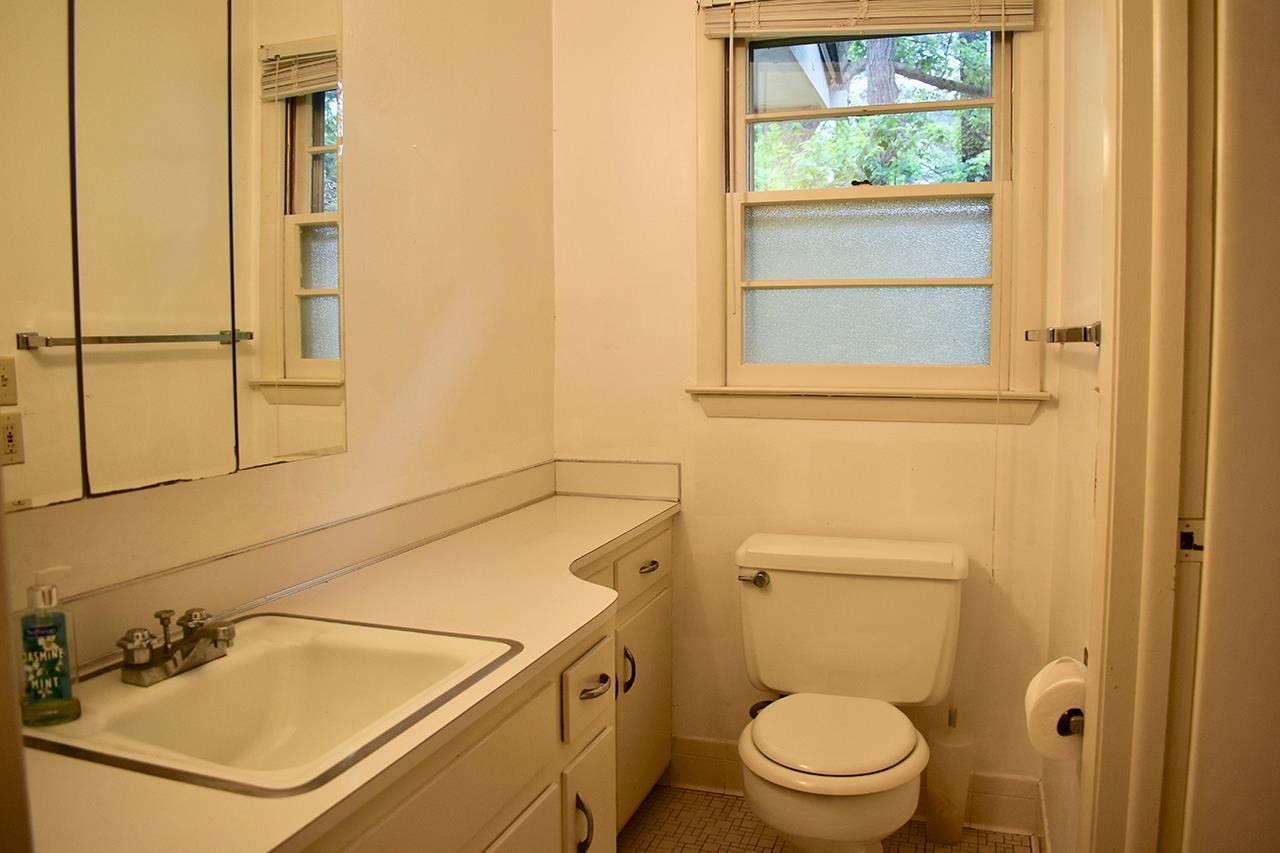 2522 Alpine Road Durham, NC 27707 - Photo 7 of 19 Bathroom