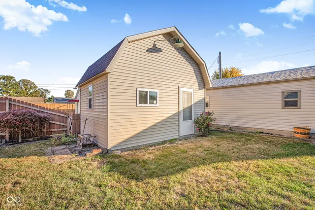 $170,000 | 803 North East Street, Tipton, IN 46072