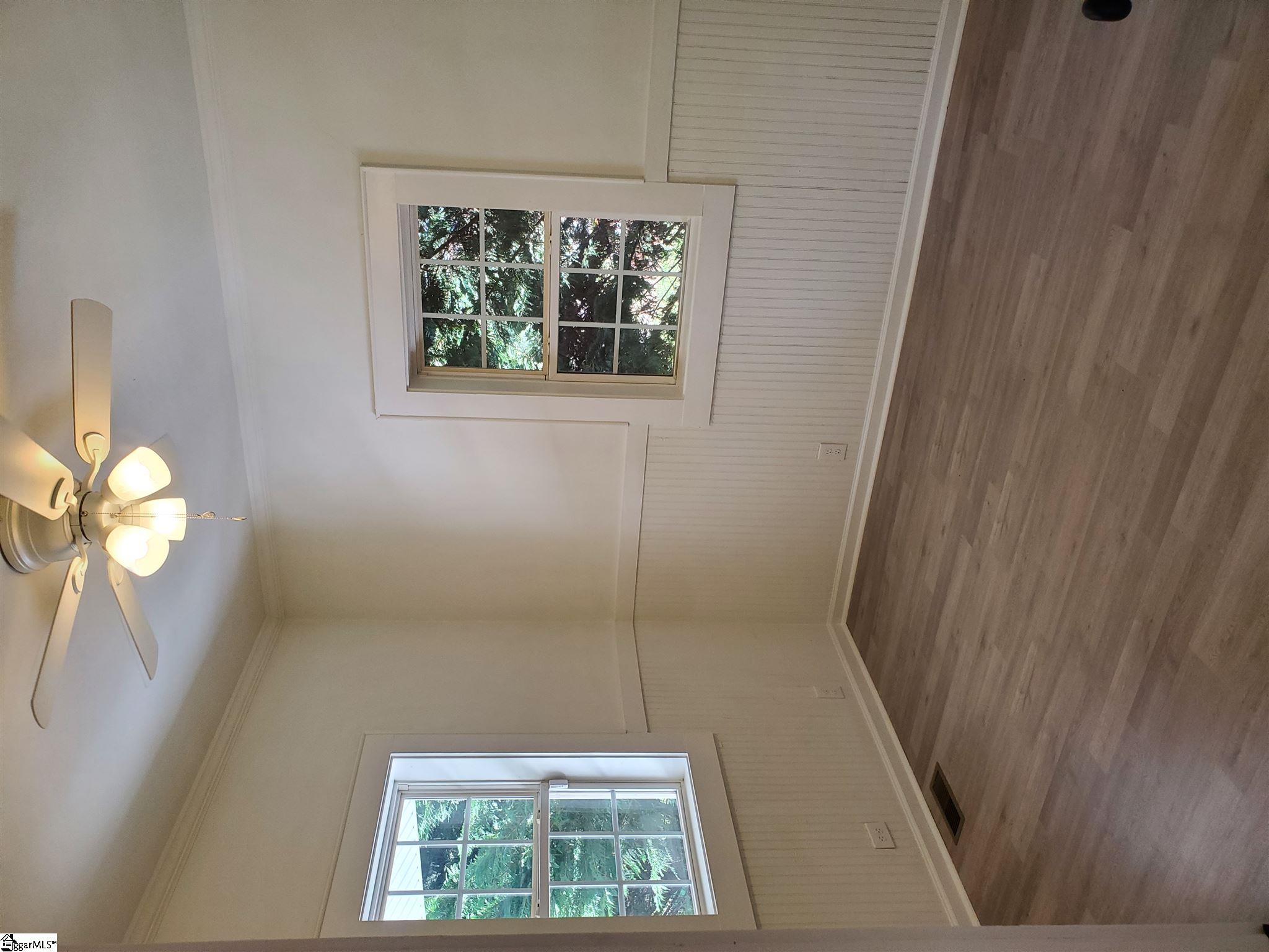 112 Perry Road Greenville, SC 29609 - Photo 9 of 16 Gallery Image 9