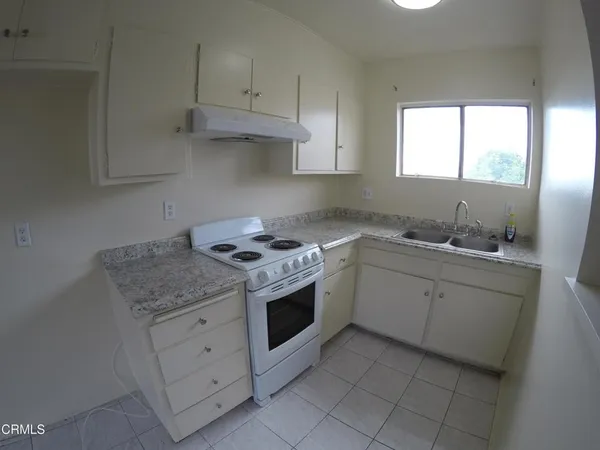 $2,800 | 13050 Dronfield Avenue, Unit 21, Sylmar, CA 91342