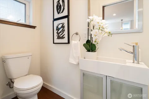 $995,000 | 3832 South Edmunds Street, Seattle, WA 98118