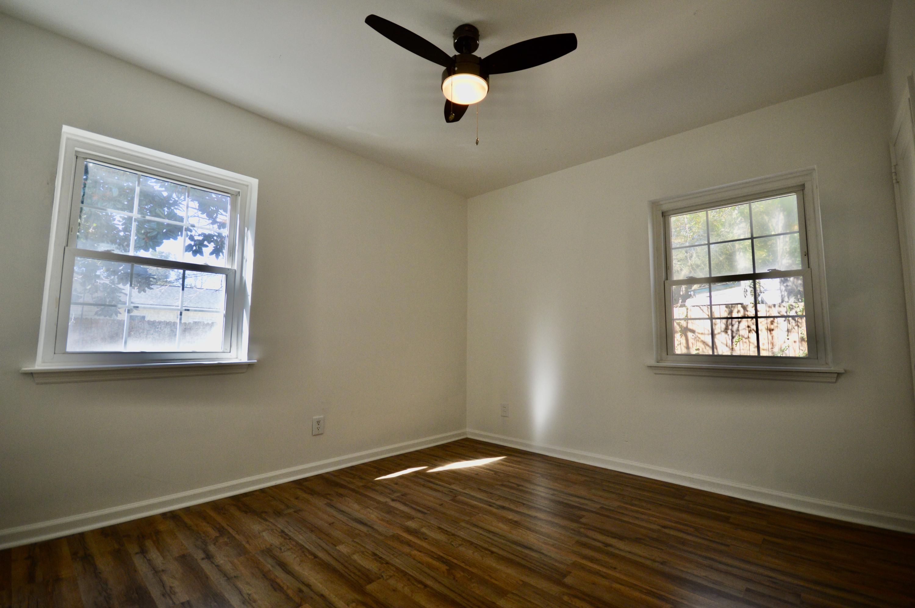 1202 Yeamans Hall Road Hanahan, SC 29410 - Photo 21 of 27 2F040674-DA33-4232-A7C0-9CCF4FC8EF46_1_2
