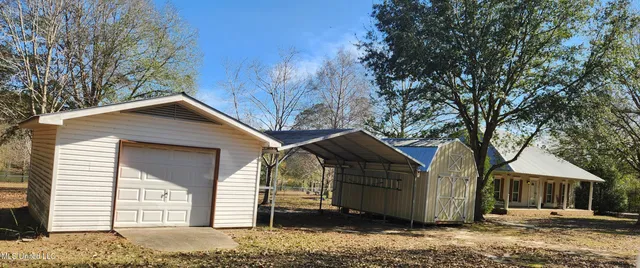 $264,900 | 26124 Lake Vista Drive, Perkinston, MS 39573