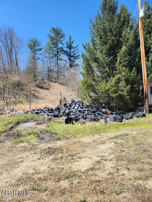 495 Ritchey Bridge Road Everett, PA 15537 - Photo 9 of 27 Gallery Image 9