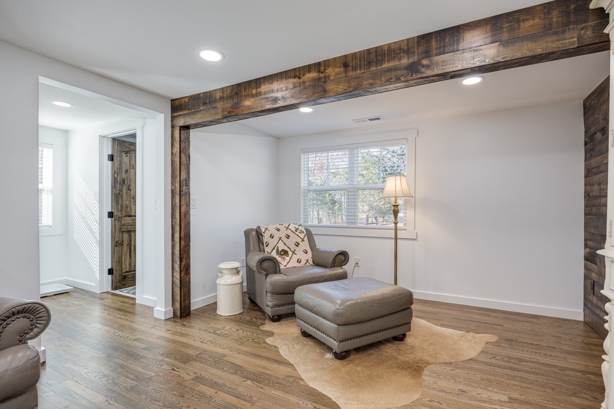 2900 Tanyard Hill Road Lynchburg, TN 37352 - Photo 62 of 83 a living room with furniture and a window