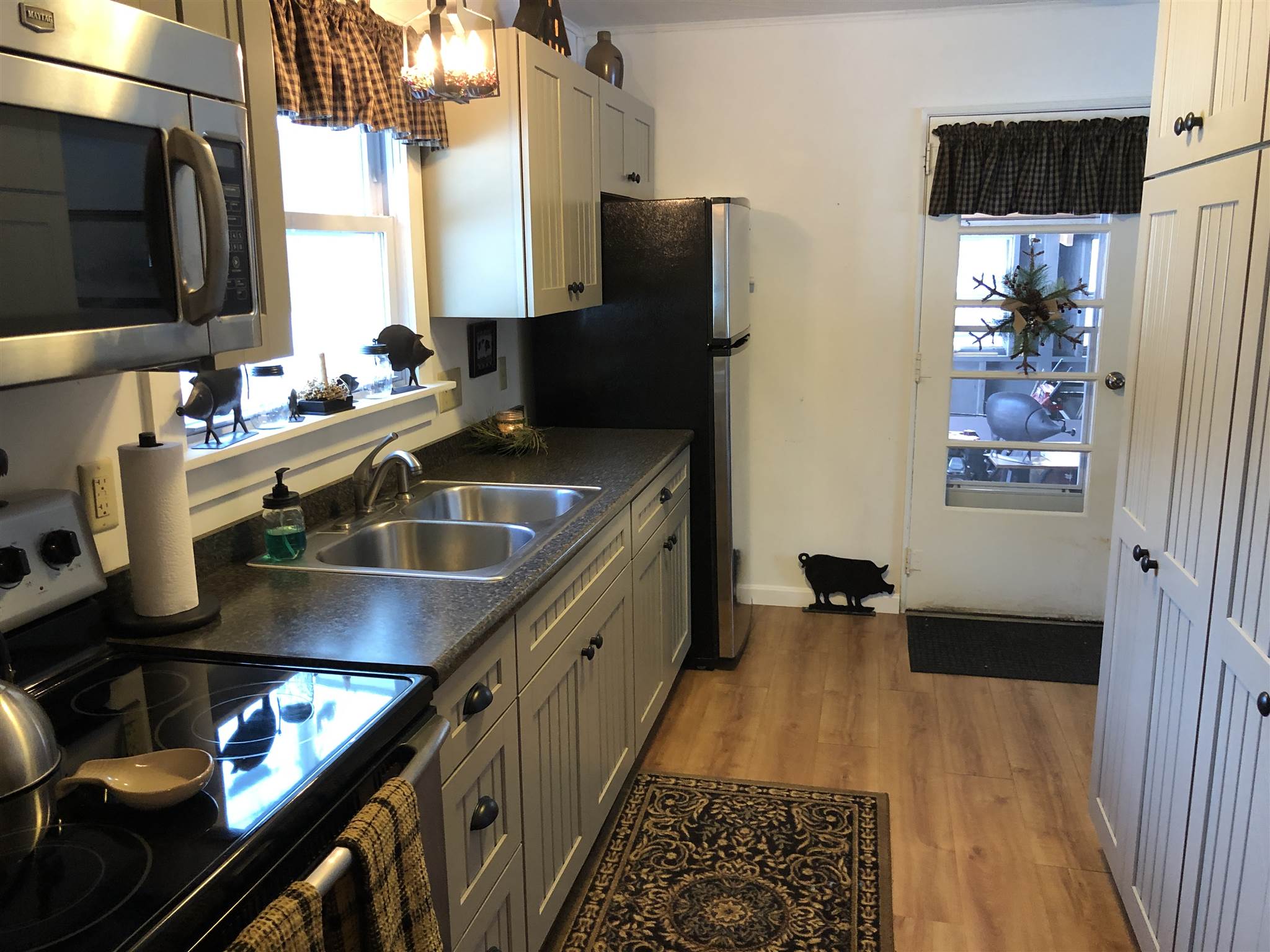 6 Orchard Lane Springfield, VT 05156 - Photo 8 of 34