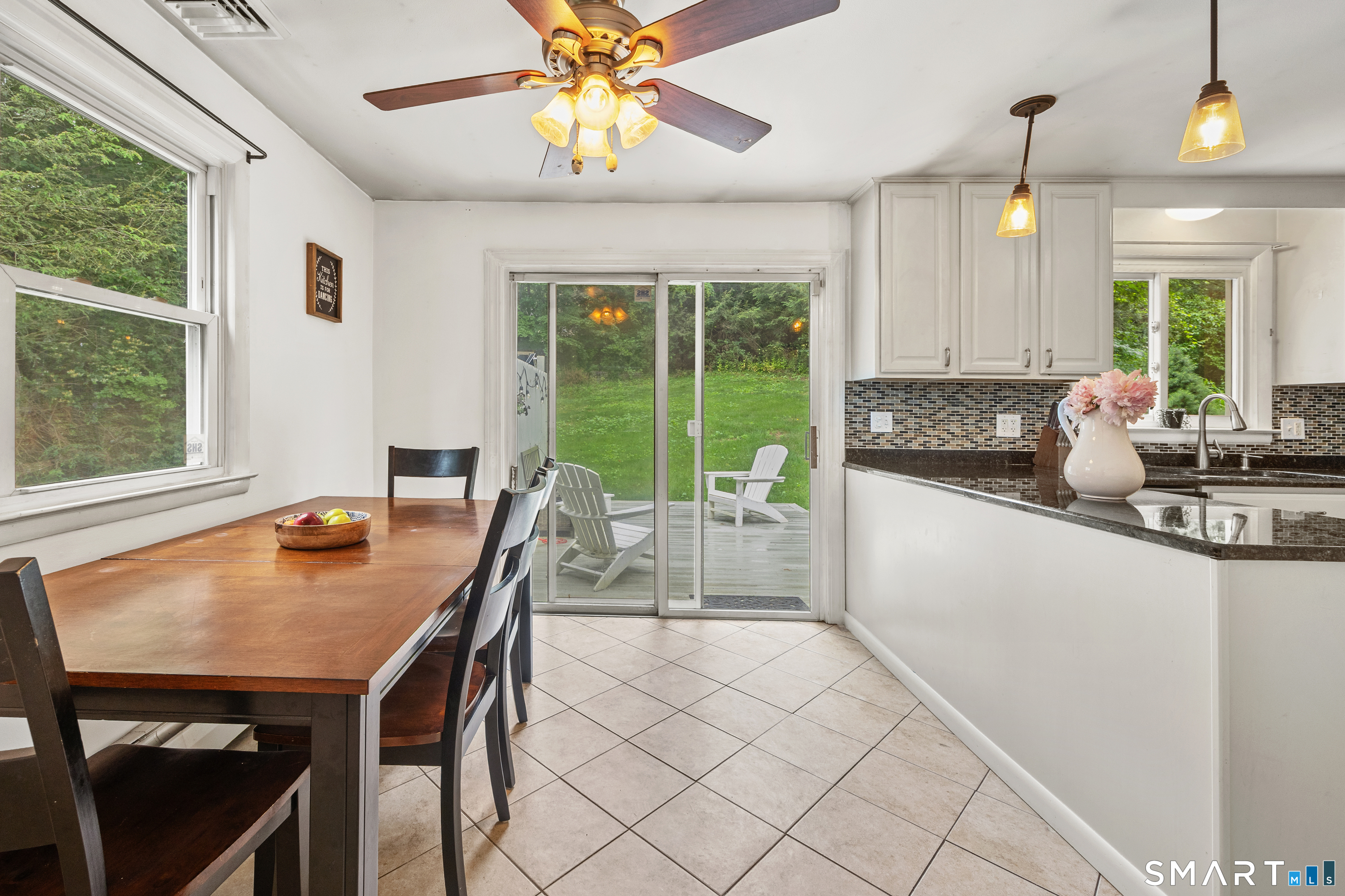 277 Tryon Street Middletown, CT 06457 - Photo 10 of 23