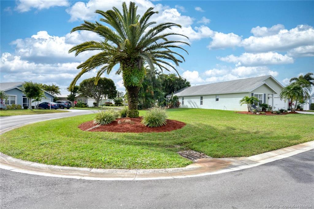 2762 Southwest Riviera Road Stuart, FL 34997 - Photo 3 of 21 Gallery Image 3