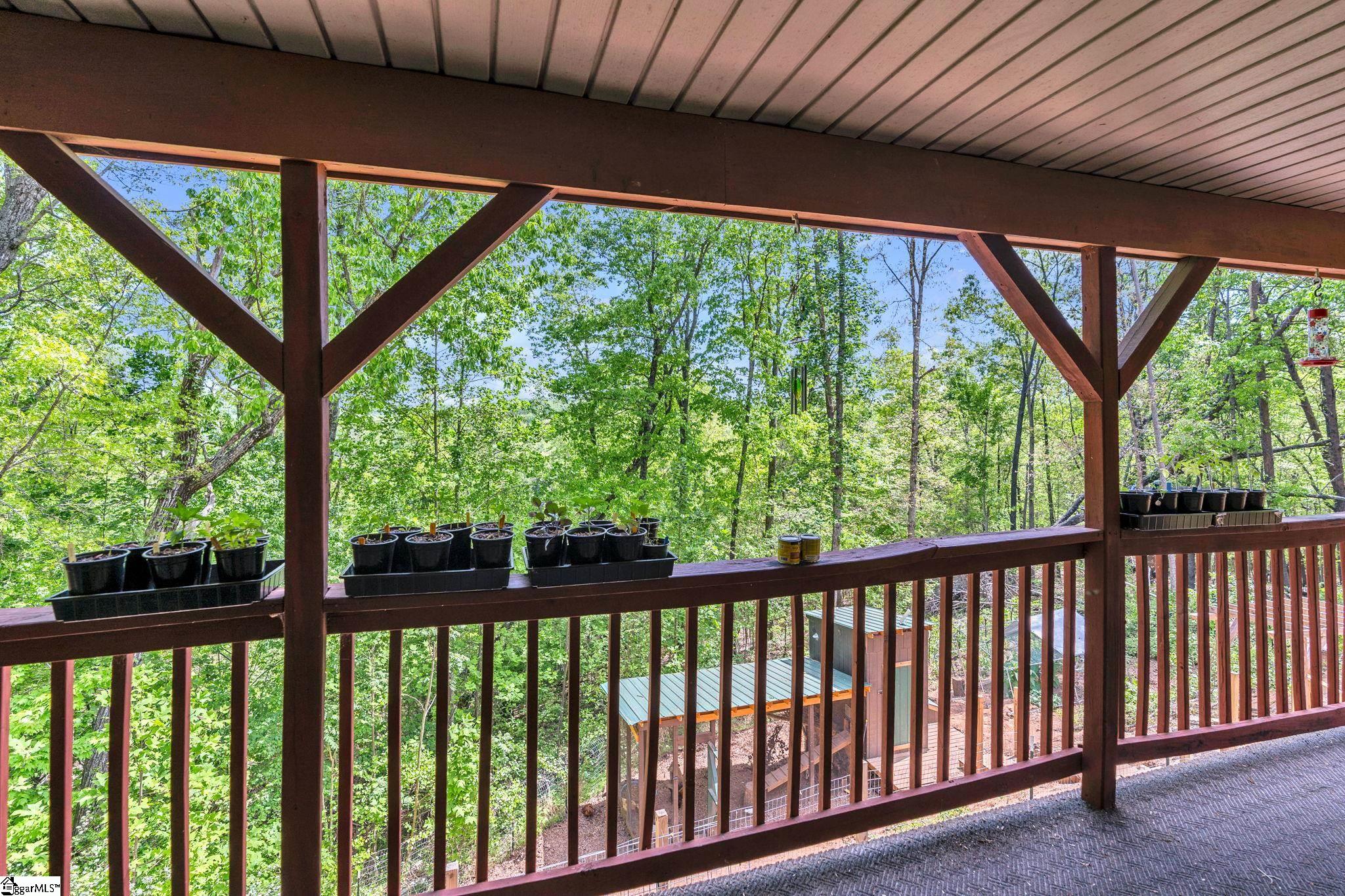 189 Caledonia Road Landrum, SC 29356 - Photo 29 of 42