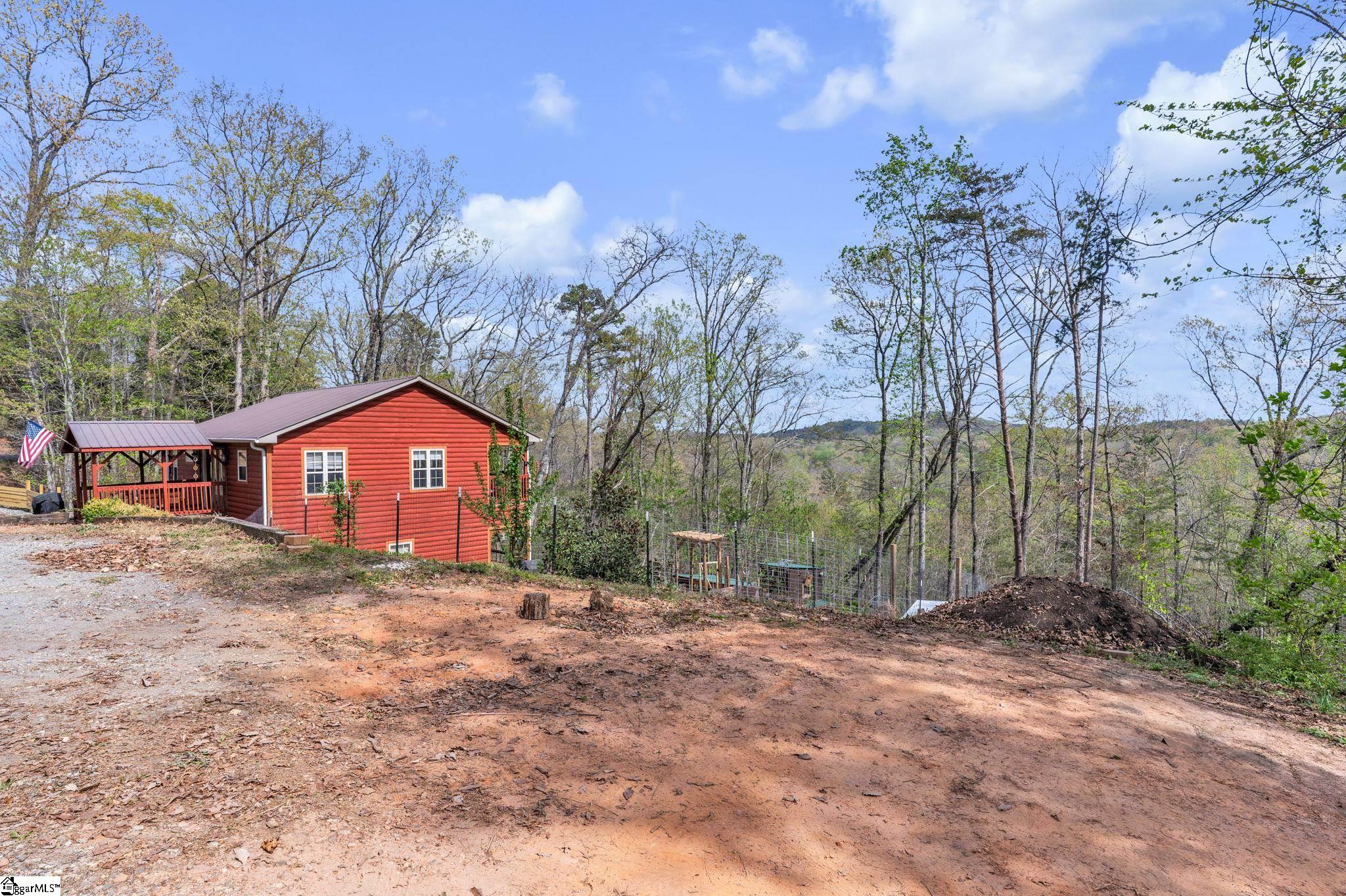 189 Caledonia Road Landrum, SC 29356 - Photo 32 of 42