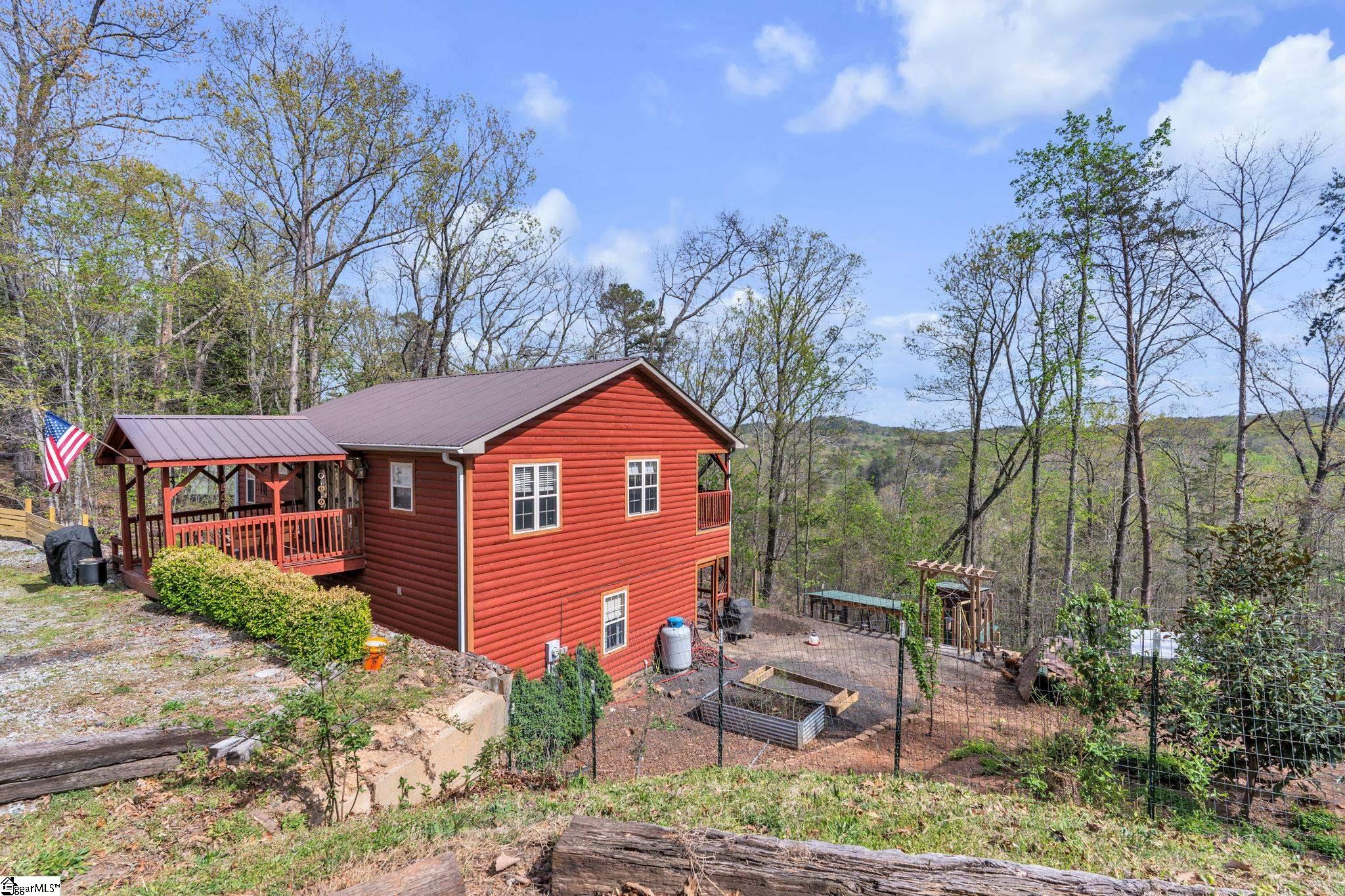 189 Caledonia Road Landrum, SC 29356 - Photo 33 of 42