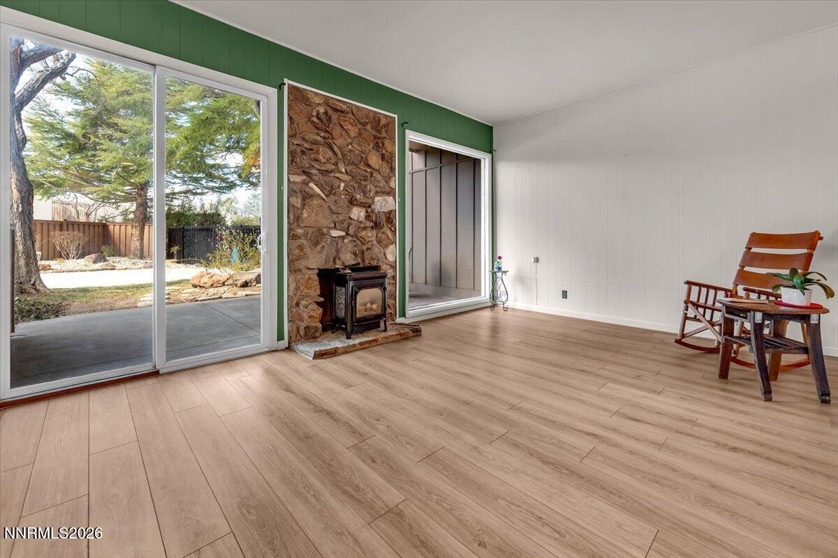 1321 Jones Street Reno, NV 89503 - Photo 4 of 18 27-027