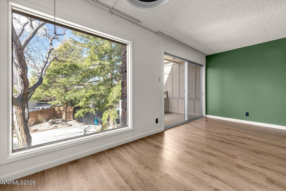 1321 Jones Street Reno, NV 89503 - Photo 7 of 18 10-010
