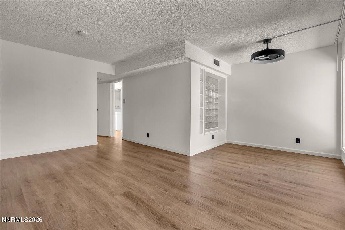 1321 Jones Street Reno, NV 89503 - Photo 8 of 18 08-008