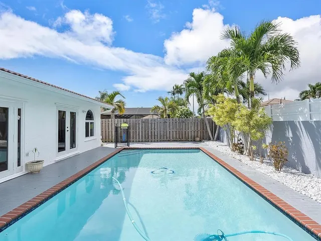 $4,100 | 13961 Southwest 156th Terrace, Miami, FL 33177