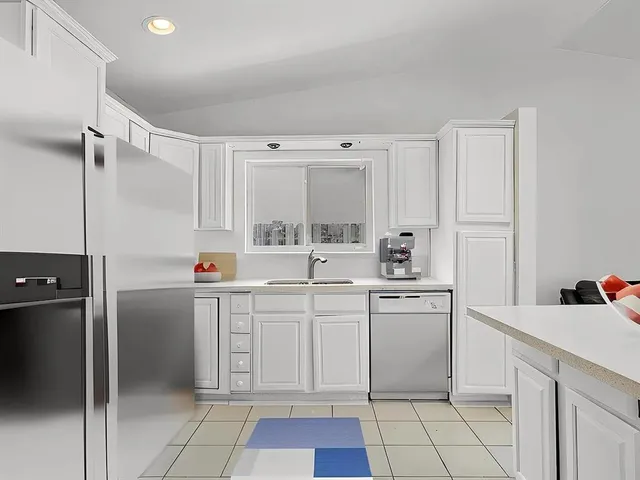 $4,100 | 13961 Southwest 156th Terrace, Miami, FL 33177