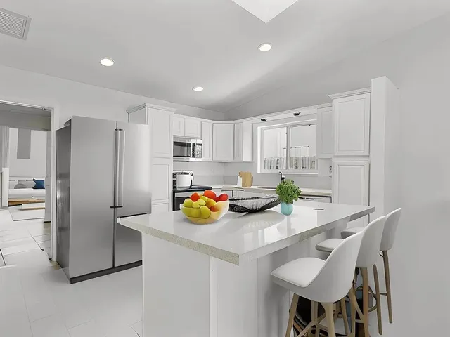 $4,100 | 13961 Southwest 156th Terrace, Miami, FL 33177