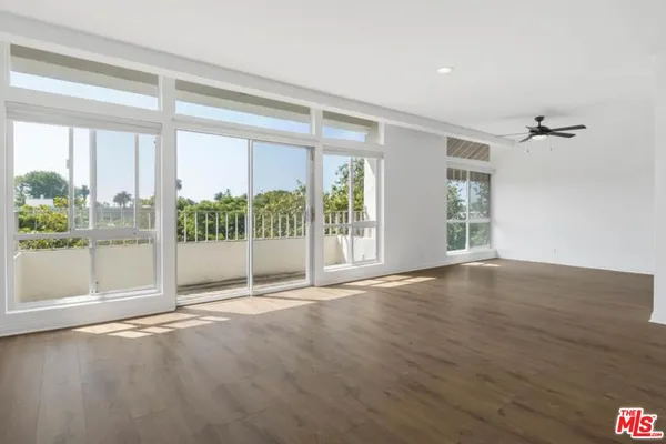 $8,000 | 511 San Vicente Boulevard, Unit 307, Santa Monica, CA 90402