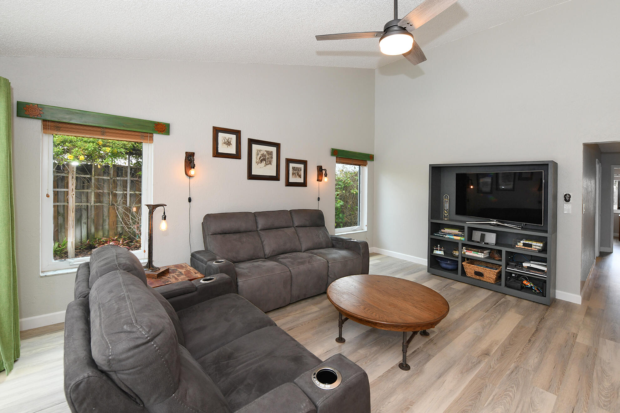 1398 Southwest 3rd Street Boca Raton, FL 33486 - Photo 12 of 29 Family Room