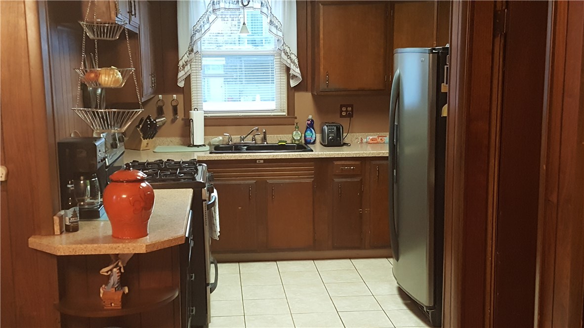 118 Power Road Pawtucket, RI 02860 - Photo 6 of 23 Gallery Image 6