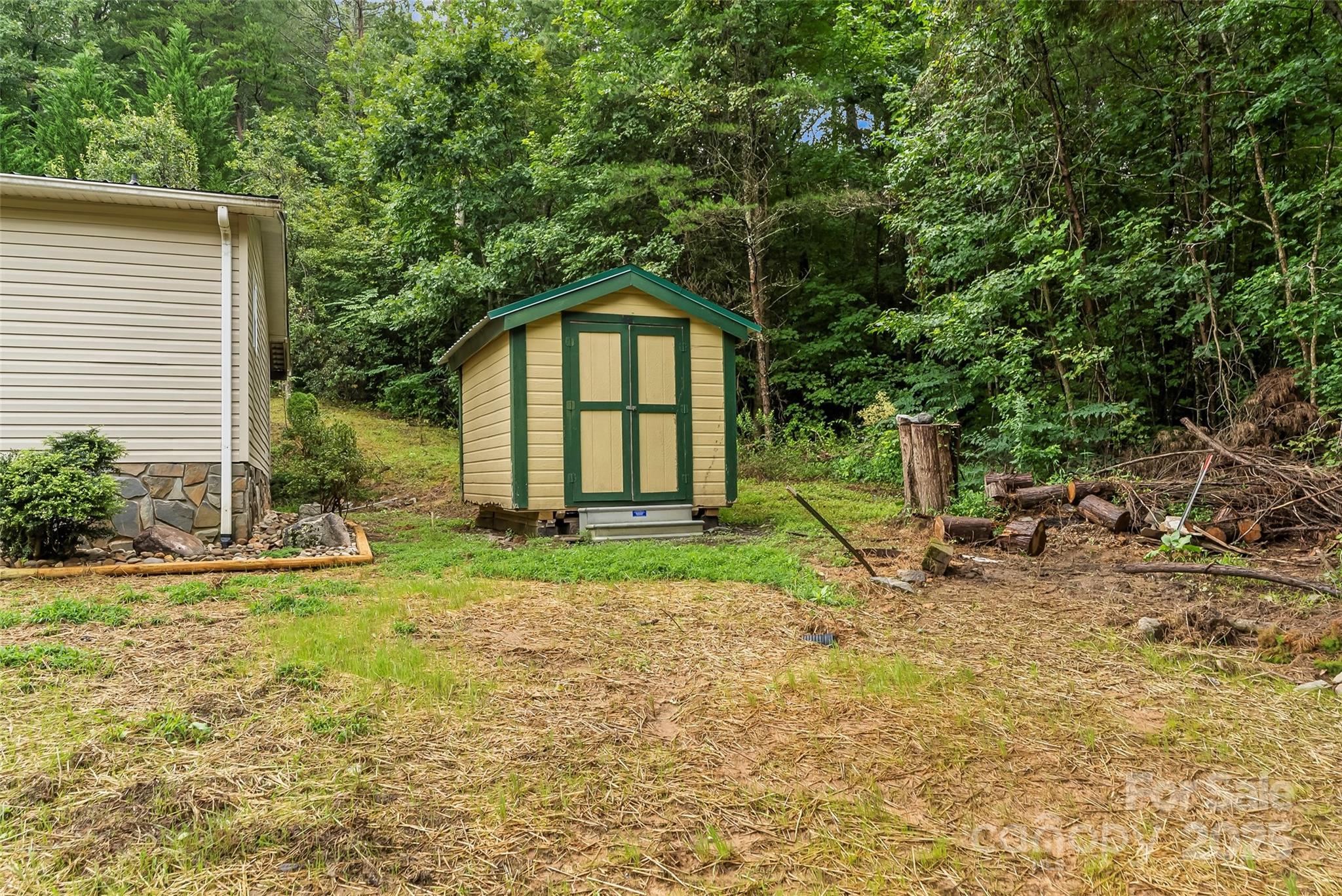 2236 Sisue Street Morganton, NC 28655 - Photo 34 of 38
