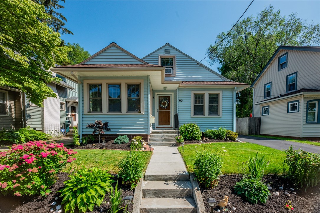 90 Holloway Road Brighton, NY 14610 - Photo 1 of 1 Gallery Image 1