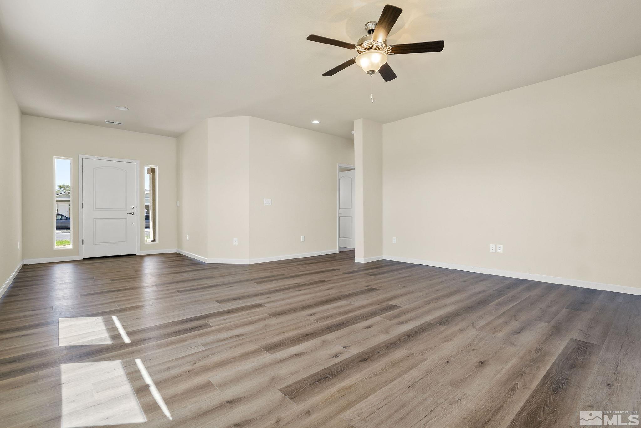 4908 Neumann Drive Reno, NV 89506 - Photo 4 of 15 Photo 4