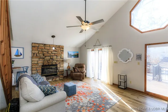 $595,000 | 101 Moss Hollow Lane, Camdenton, MO 65020