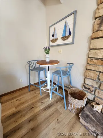 $595,000 | 101 Moss Hollow Lane, Camdenton, MO 65020