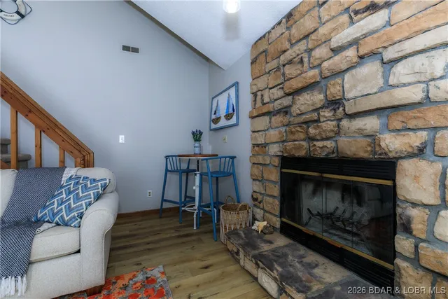 $595,000 | 101 Moss Hollow Lane, Camdenton, MO 65020