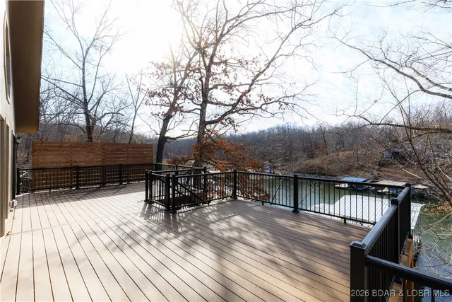 $595,000 | 101 Moss Hollow Lane, Camdenton, MO 65020