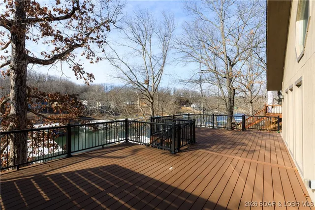 $595,000 | 101 Moss Hollow Lane, Camdenton, MO 65020