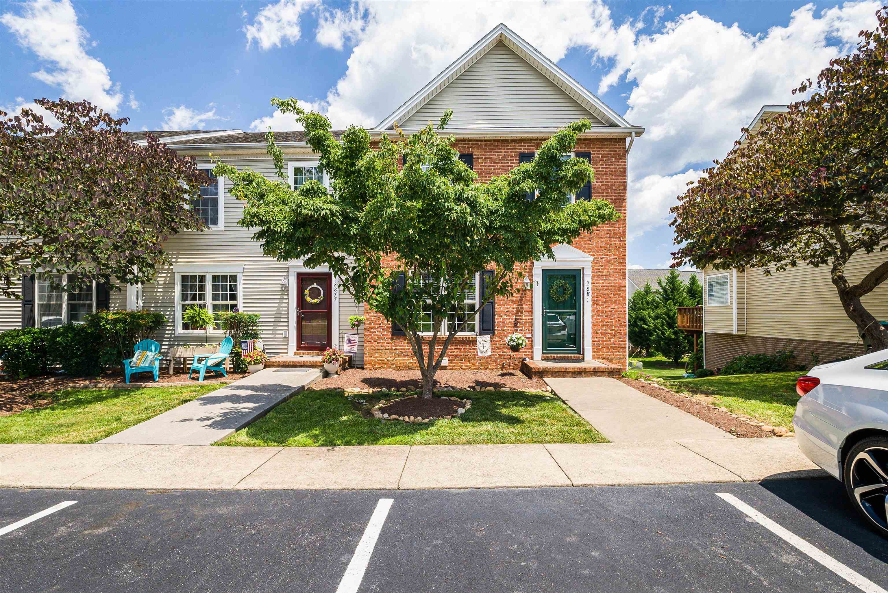 2881 Taylor Spring Lane Harrisonburg, VA 22801 - Photo 2 of 35