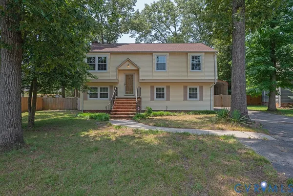 $330,000 | 3804 Seasigh Court, Chester, VA 23831