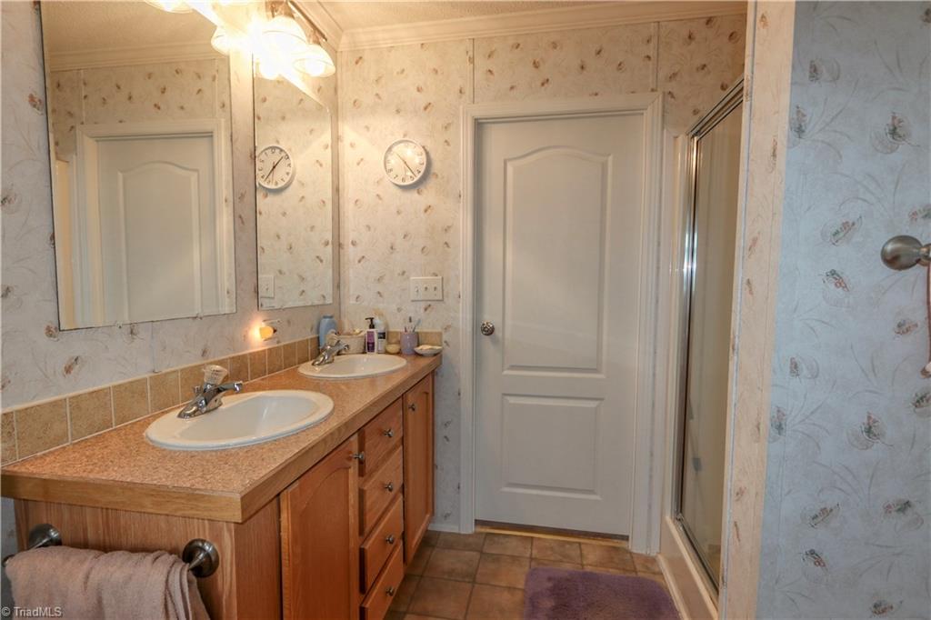 293 Benham Church Road Elkin, NC 28621 - Photo 14 of 21 Gallery Image 14