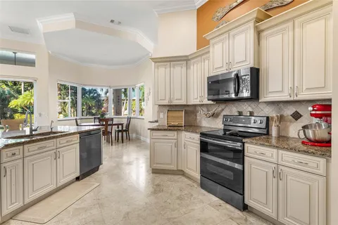 $2,250,000 | 7033 Northwest 63rd Way, Parkland, FL 33067