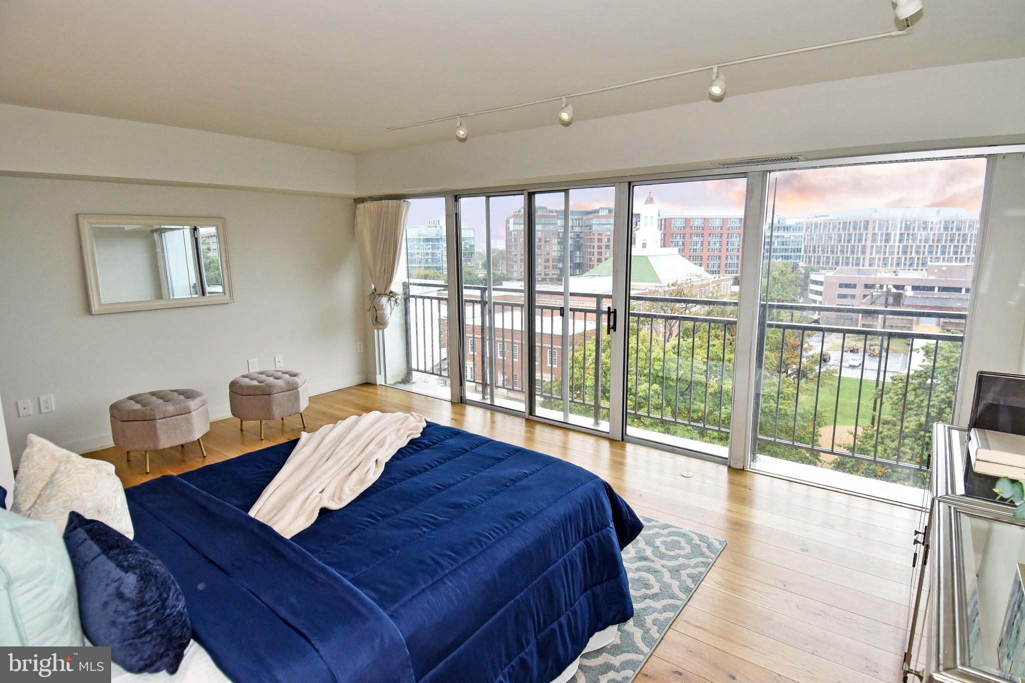 700 7th Street Southwest, Unit 812 Washington, DC 20024 - Photo 20 of 54