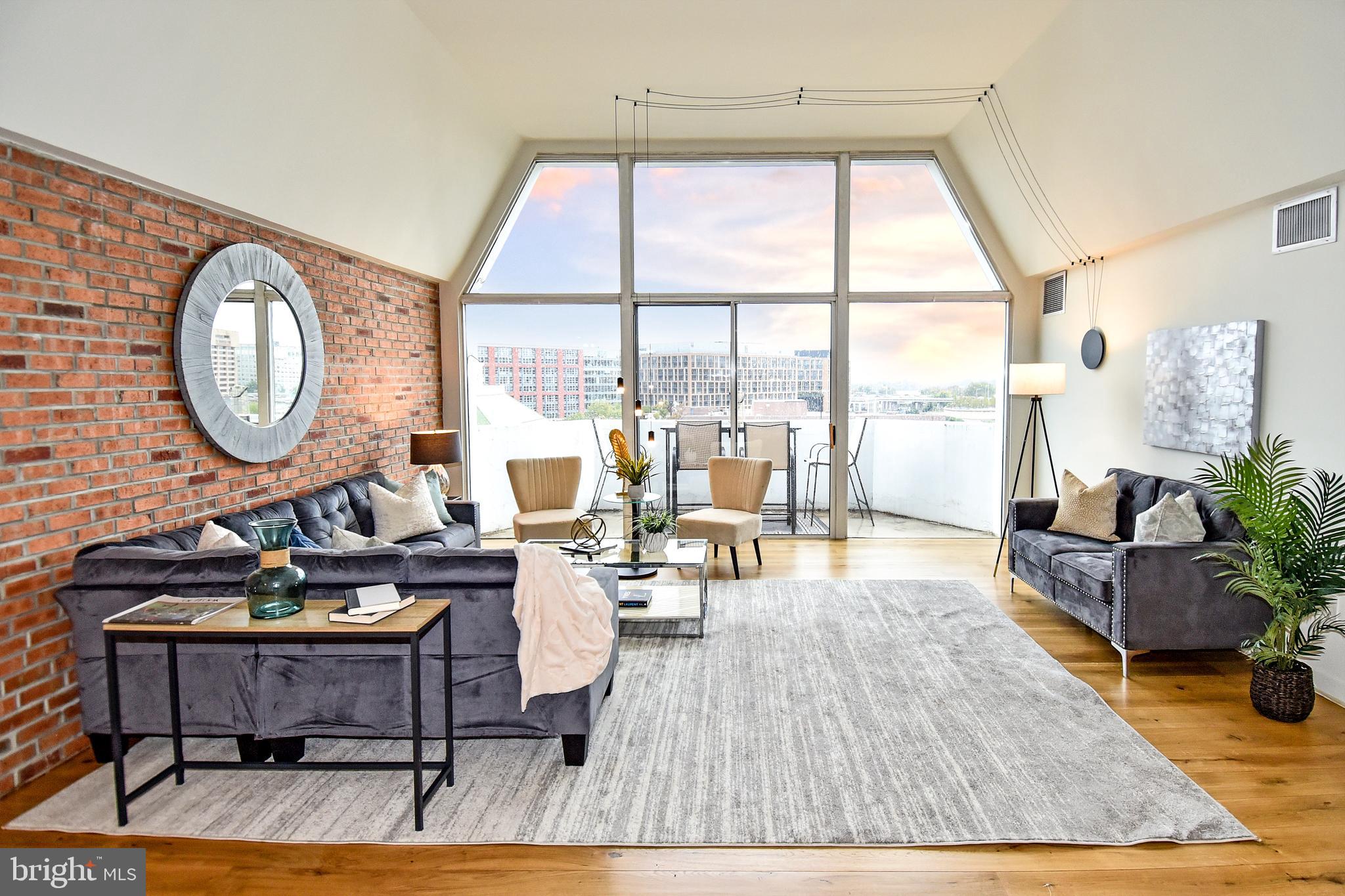 700 7th Street Southwest, Unit 812 Washington, DC 20024 - Photo 3 of 54