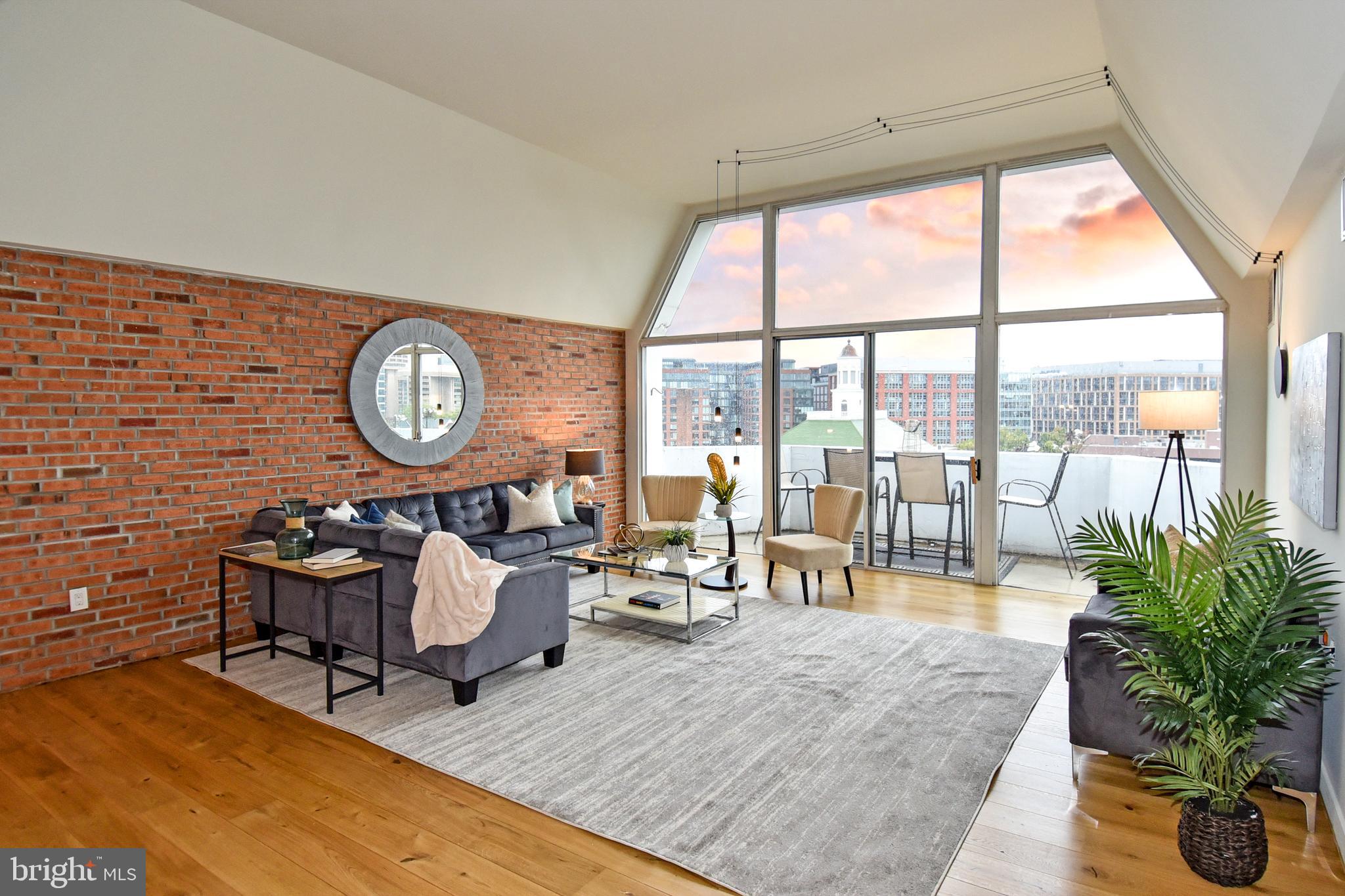 700 7th Street Southwest, Unit 812 Washington, DC 20024 - Photo 4 of 54