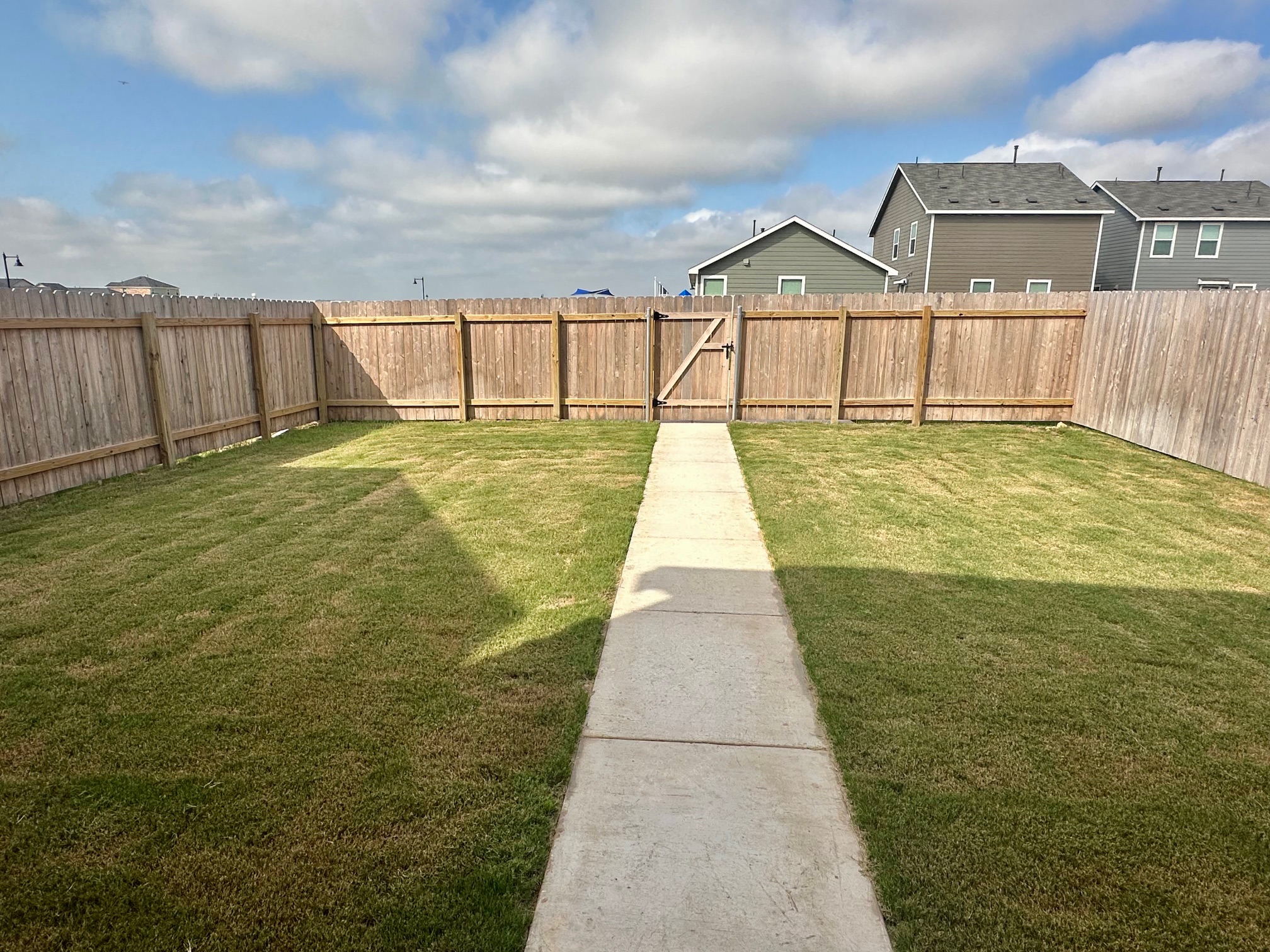 228 Sormonne Loop Kyle, TX 78640 - Photo 4 of 31