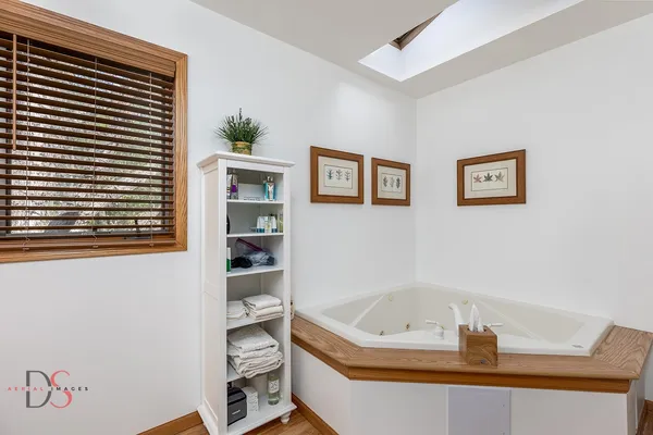 $659,900 | 1419 Shoreline Drive, Varna, IL 61375
